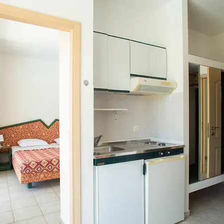 Mati Blue - Budget Accomodation Ialysos (Rhodes)